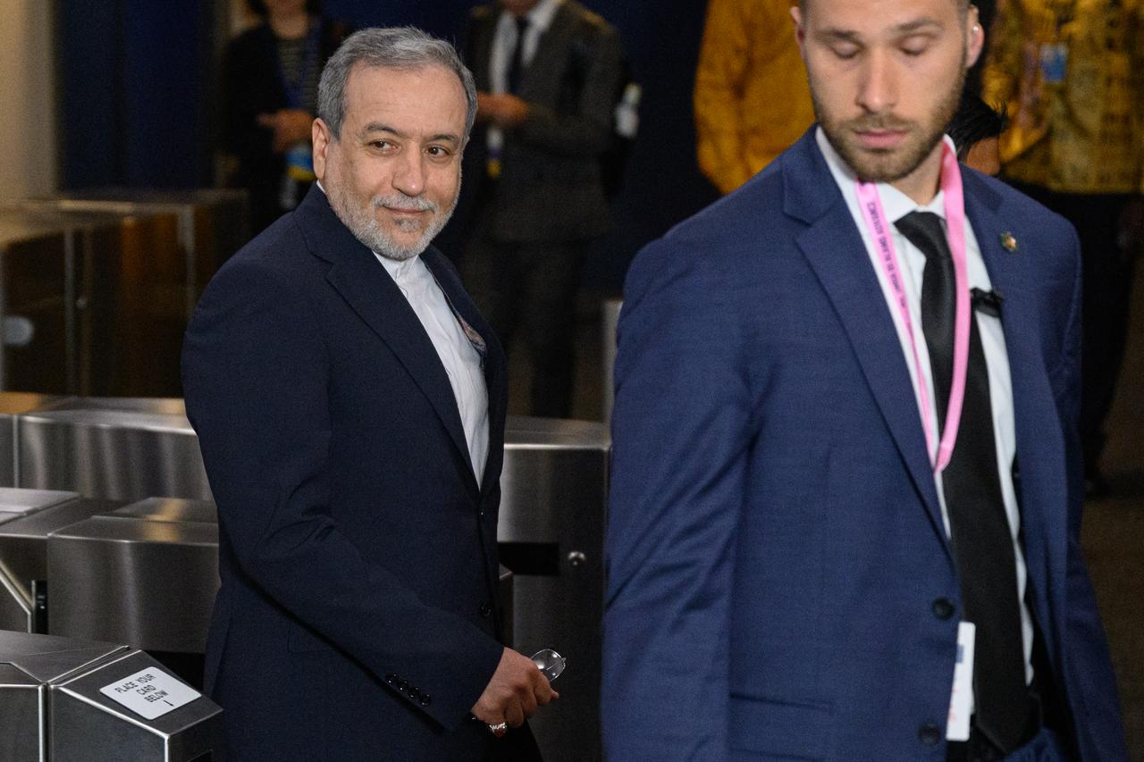 Araghchi slams Europe’s ‘double standards’ over US, Israeli actions Image