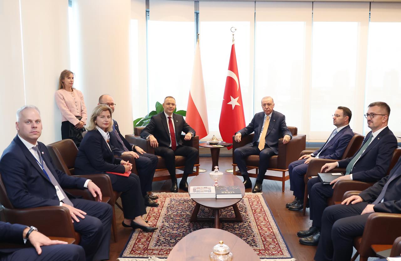 Turkish President Recep Tayyip Erdogan (C - R) meets with Polish President Karol Nawrocki (C - L) on the sidelines of the 81st session of the United Nations General Assembly (UNGA), in New York, United States, on September 22, 2026. (TUR Presidency/AA Photo)