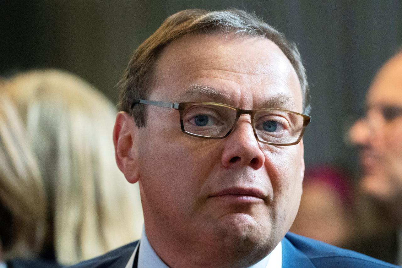 EU lifts sanctions on Turkcell’s Russian shareholder Mikhail Fridman