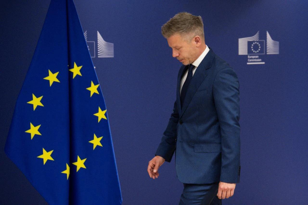 Hungary's incoming Prime Minister Peter Magyar reacts upon arrival for a meeting with European Commission President in Brussels on April 29, 2026. (AFP Photo)