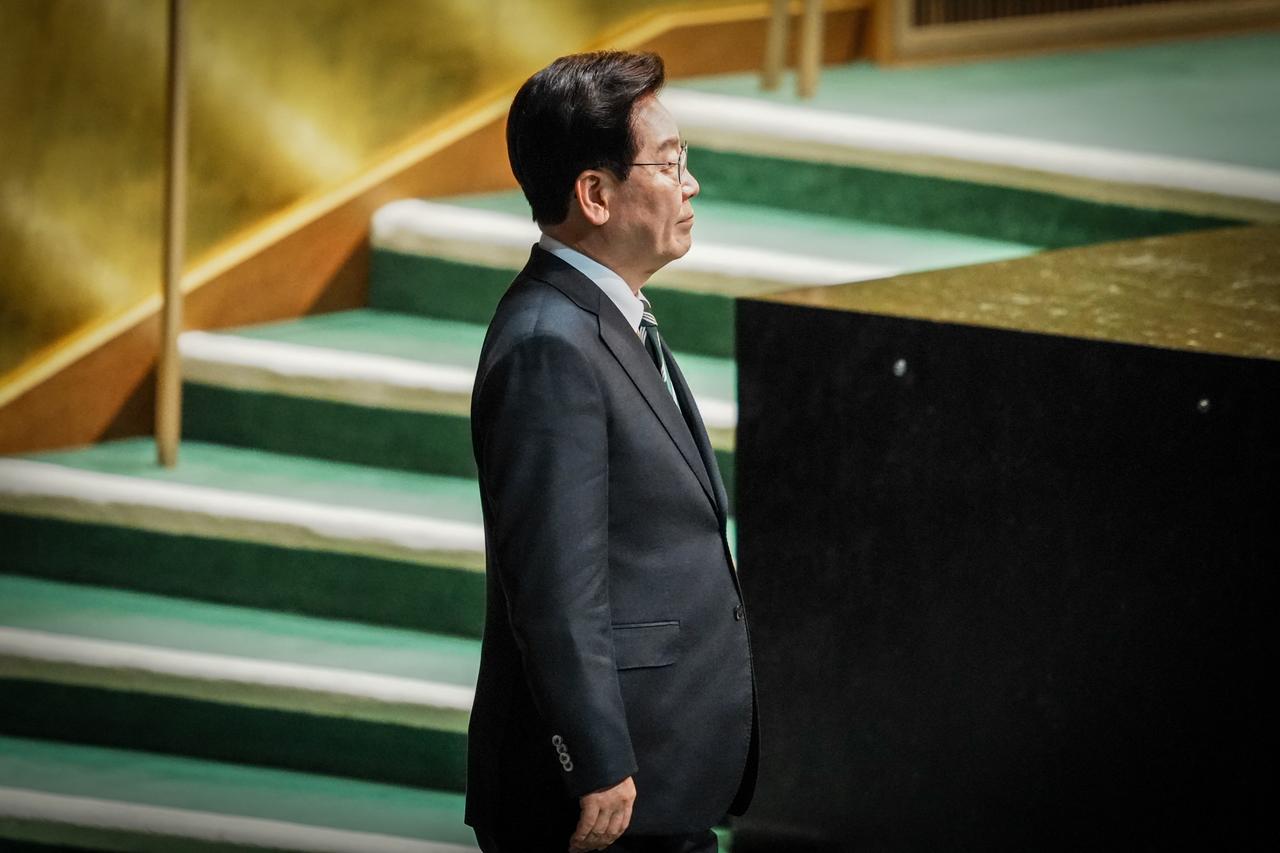 Trump, Lee discuss North Korea talks, nuclear submarines at UN summit
