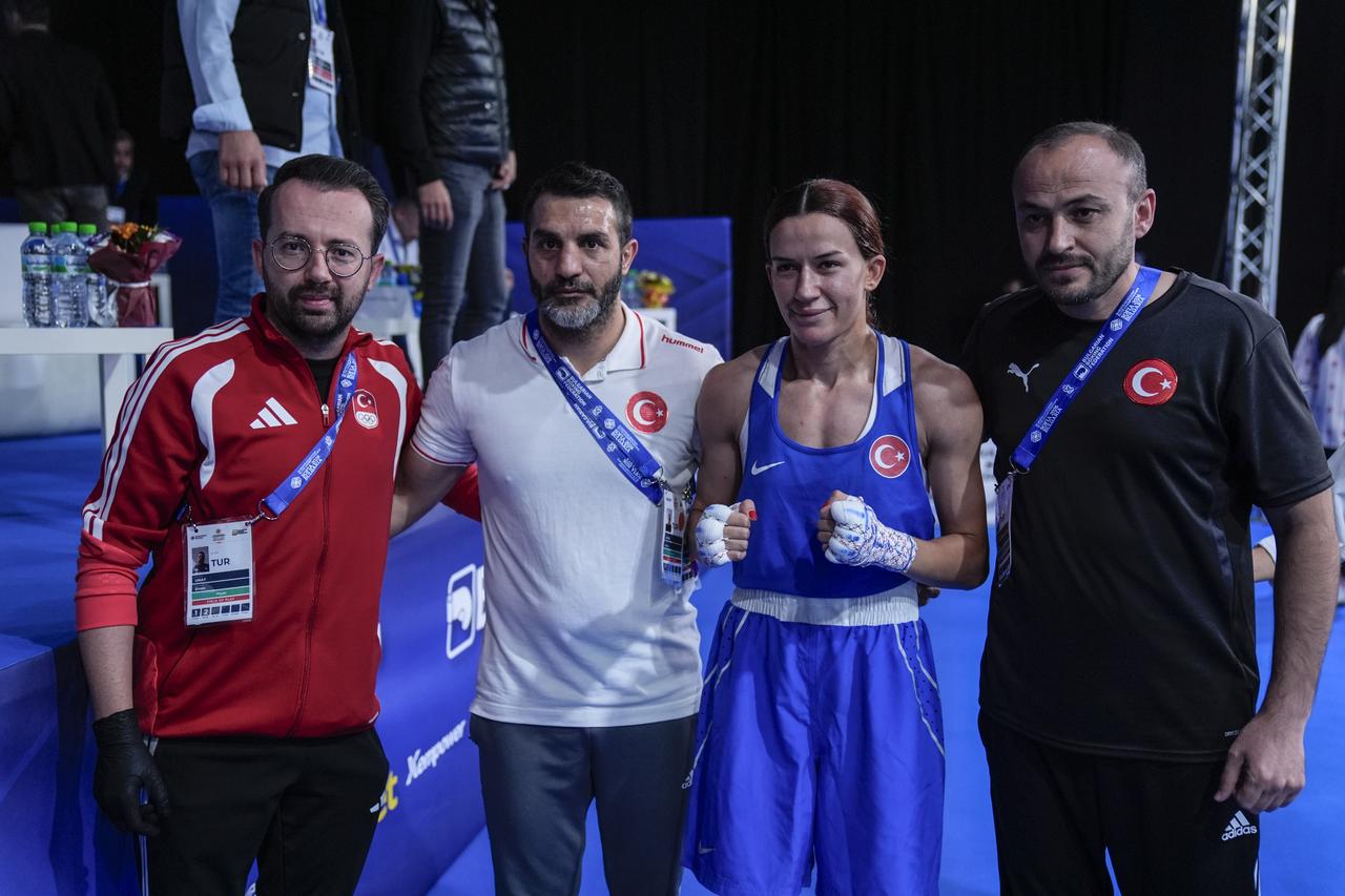 Turkish boxer Hatice Akbas (2nd R) wins the match against Natalia Kuczewska (not seen) of Poland during their women's 51kg bout at the 2026 European Boxing Championships held at Asics Arena in Sofia, Bulgaria on Sept. 23, 2026. (AA Photo)
