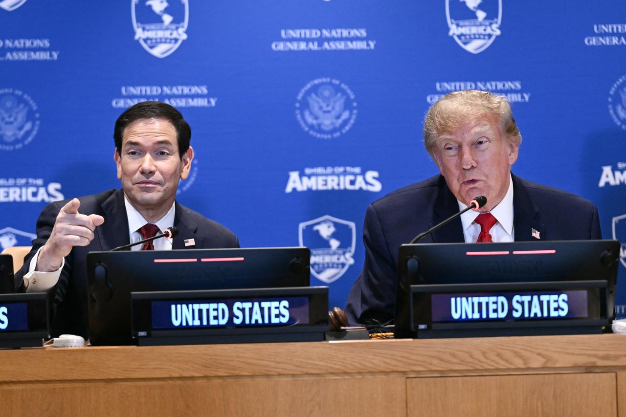 US President Donald Trump (R) and US Secretary of State Marco Rubio take part in a meeting of the Shield of the Americas on the sidelines of the United Nations General Assembly in New York on September 22, 2026. (AFP Photo)