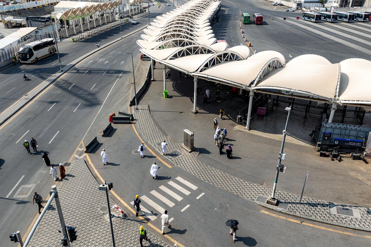 Saudi Arabia issues warning for Mecca, other cities over 'potential danger'