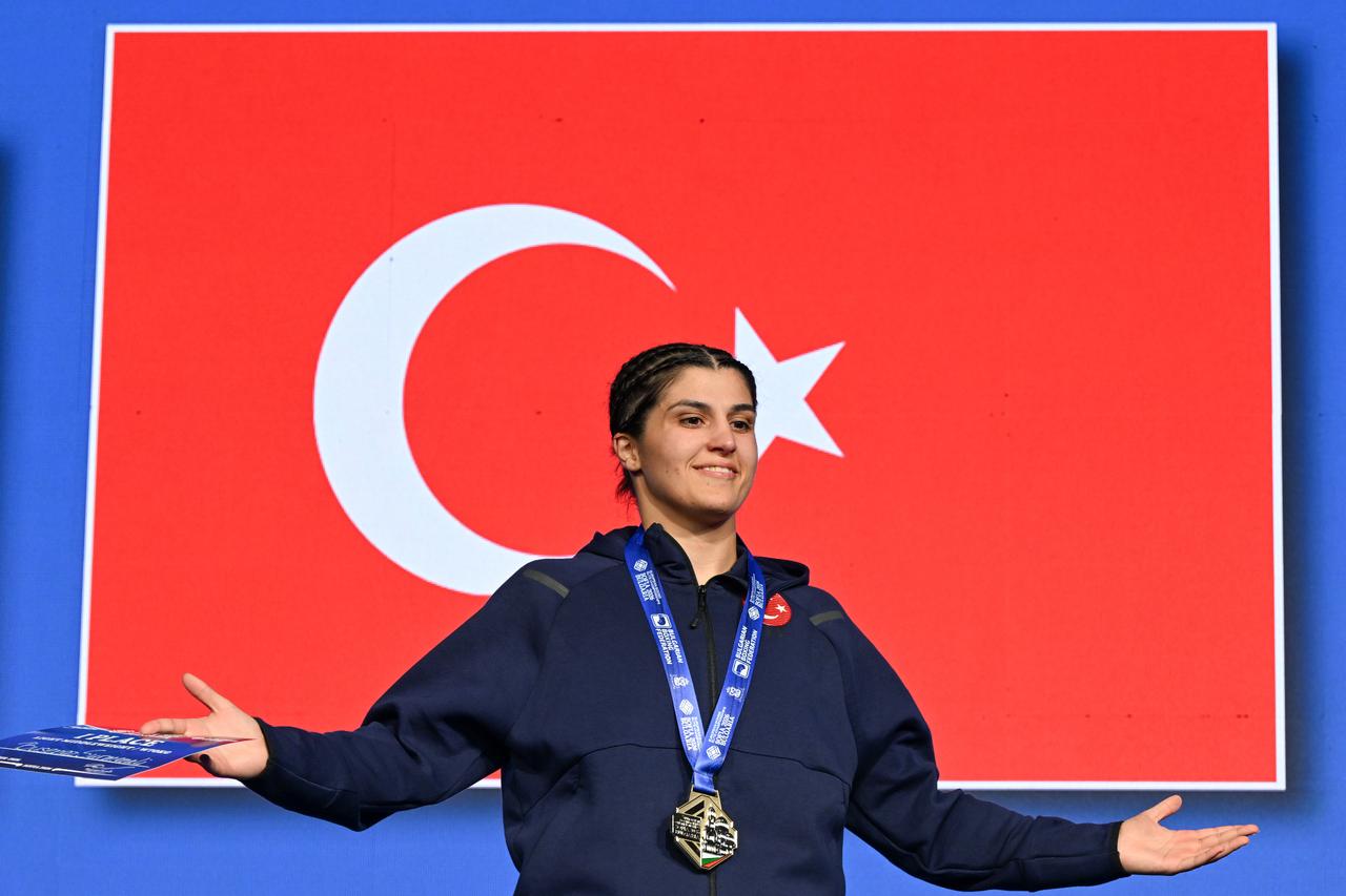 Busenaz Surmeneli strikes gold again at European Boxing Championships