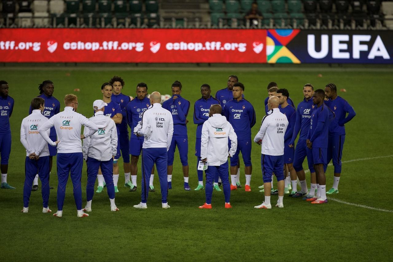 France national football team players gather during a training session ahead of their match against Türkiye, Sept. 24, 2026. (AA Photo)