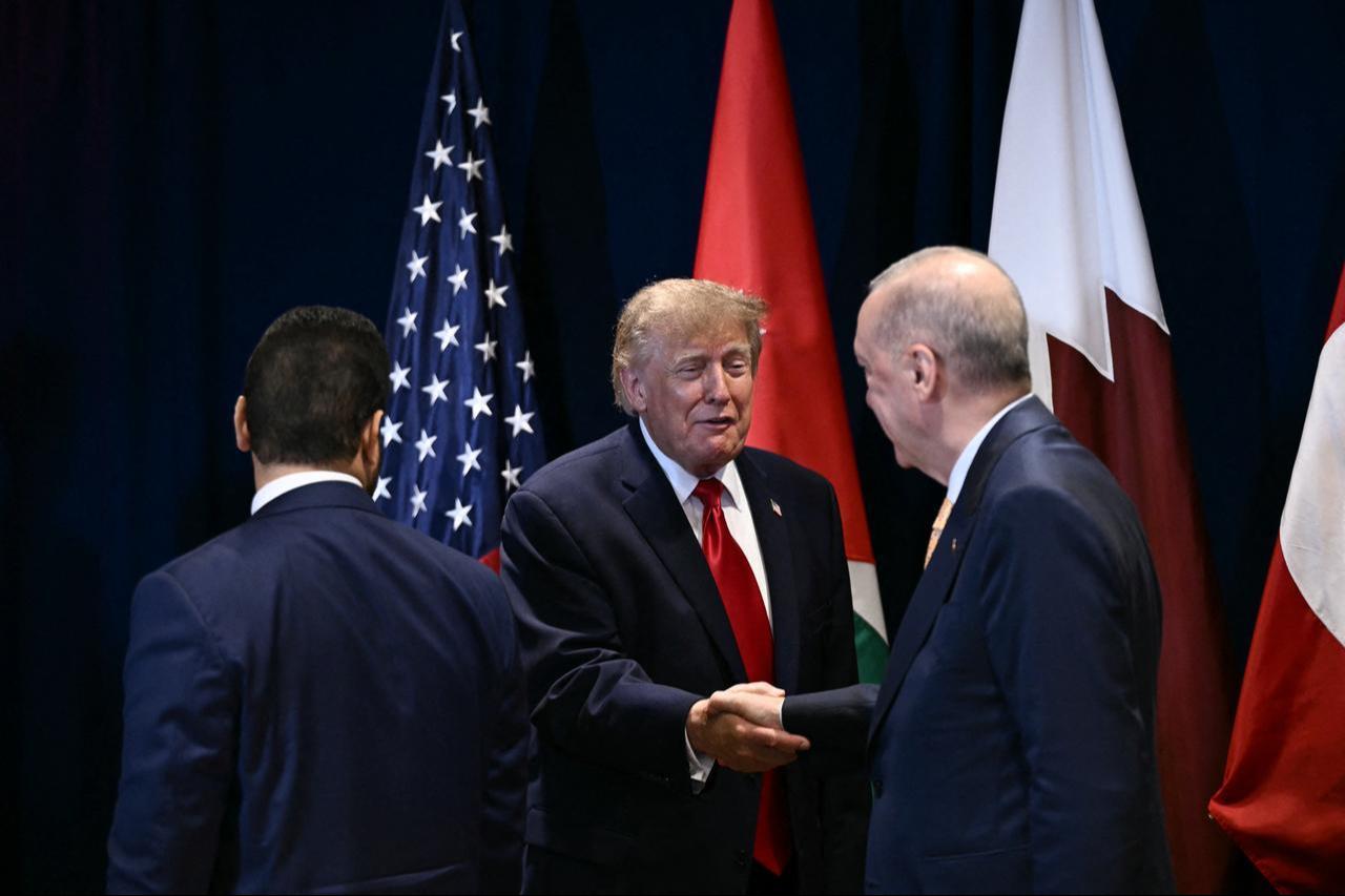 US President Donald Trump shakes hands with President Recep Tayyip Erdogan during a Gulf Cooperation Council (GCC) multilateral meeting on the sidelines of the 81st United Nations General Assembly in New York, Sept. 22, 2026. (AFP Photo)