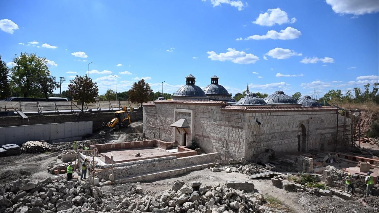Workers carry out restoration at the Ottoman-era Gazi Mihal Hamam as the project nears completion in Edirne, Türkiye, Sept. 25, 2026. (AA Photo)