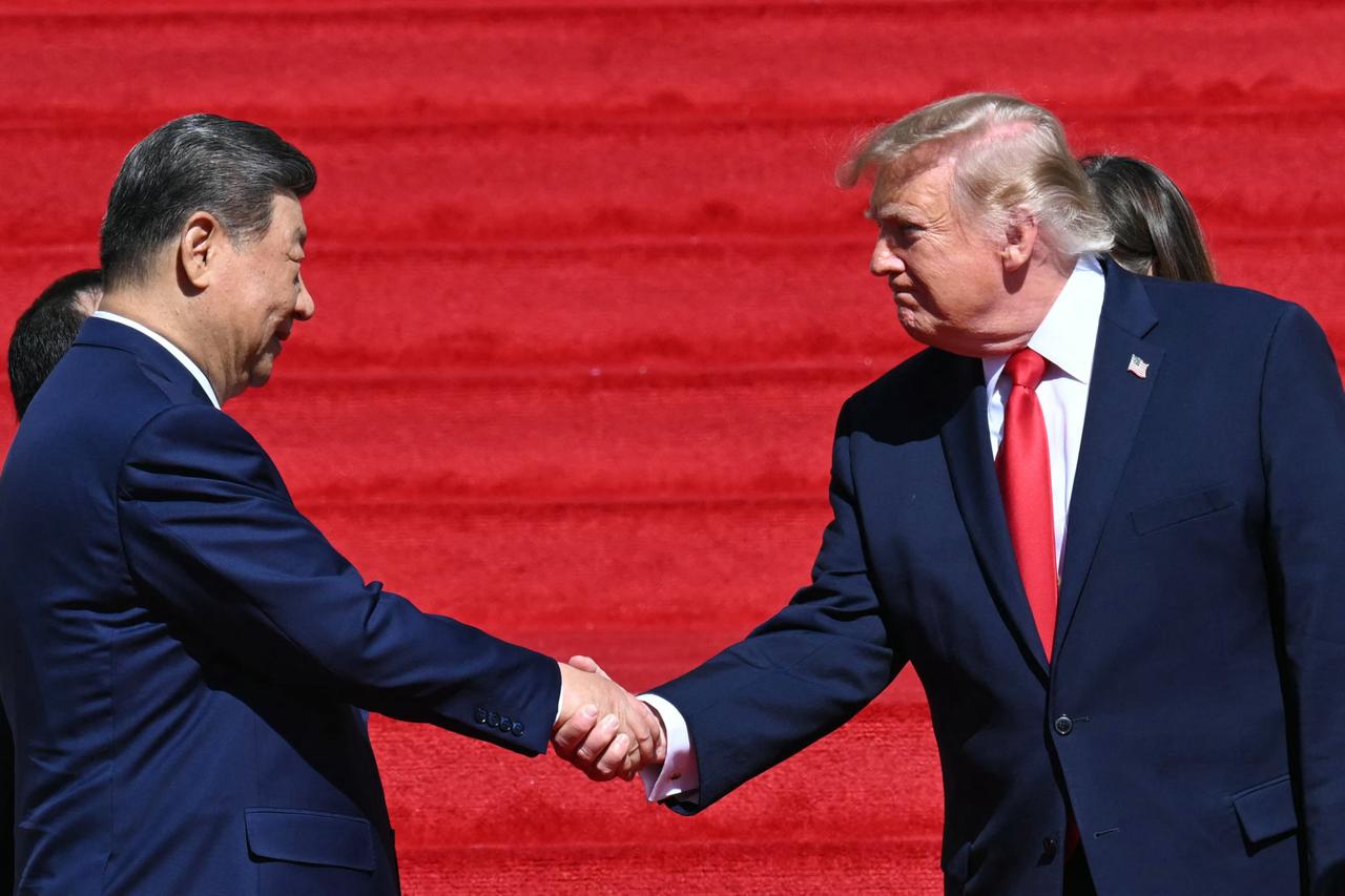 Trump says Iran, Hormuz discussed with Xi as China visit ends Image