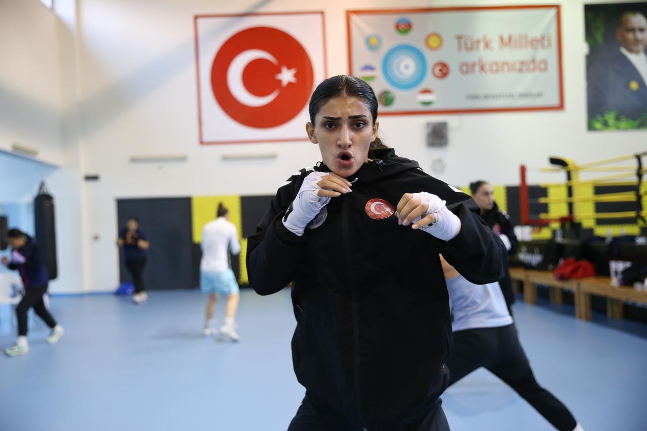 Turkish boxer Pinar Benek targets first European title in Croatia