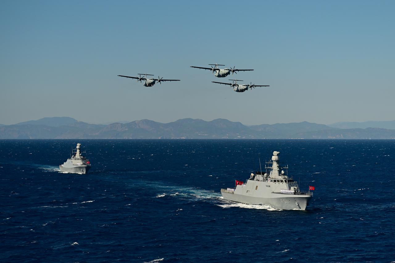 Turkish navy chief says future operations to rely on manned, unmanned systems