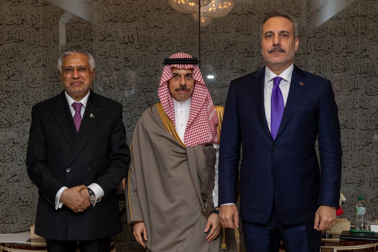 Turkish Foreign Minister Hakan Fidan attends the Mecca Agreement Foreign Ministers Meeting for Joint Defense on the sidelines of the 81st session of the United Nations General Assembly (UNGA) in New York, US, Sept. 24, 2026. (AA Photo)