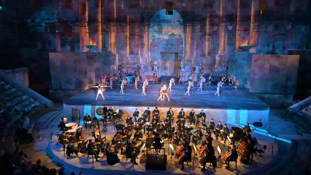 Artists from Kazakhstan's Abay National Opera and Ballet Theatre perform "Spartacus" during the 33rd Aspendos Opera and Ballet Festival at Aspendos Ancient Theatre in Antalya, Türkiye. (AA Photo)