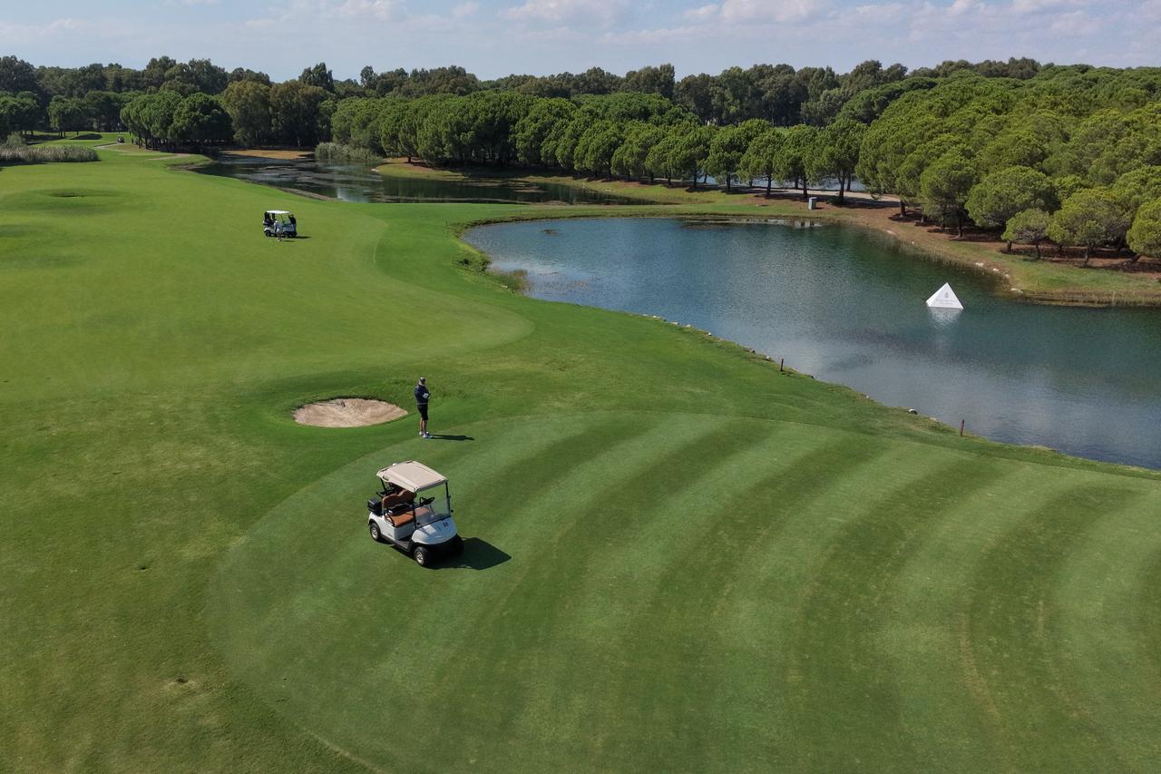 Antalya's golf season picks up as international arrivals rise