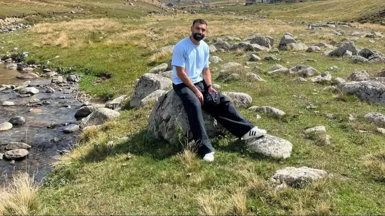Mohamed Salah poses on a rock in "Salah Plateau" in Trabzon, Türkiye, Sep. 14th, 2026. (Photo via Instagram/mosalah)