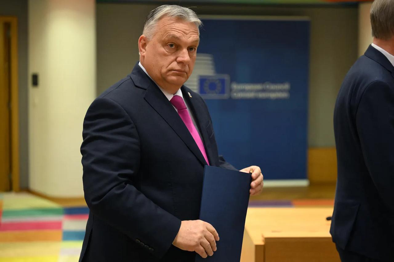 Hungarian Prime Minister Viktor Orban arrives for a roundtable meeting of the European Council in Brussels on Dec. 14. (AFP Photo)