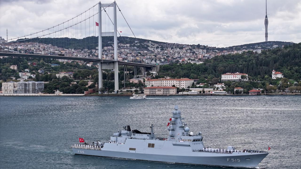 Turkish Navy sails Bosphorus to honor 488 years of Preveze