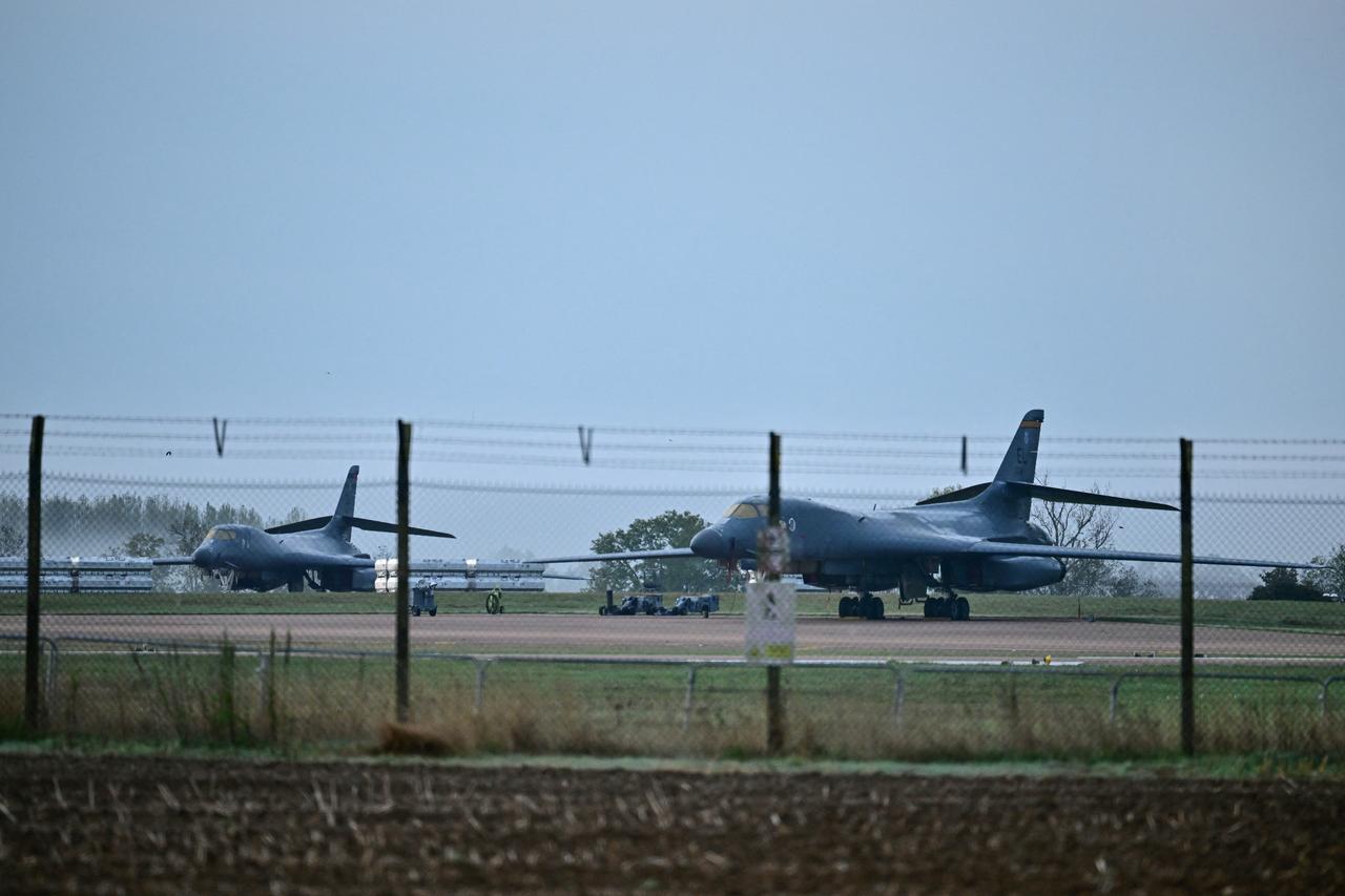 Farmer says her call foiled suspected RAF Fairford plot in UK Image
