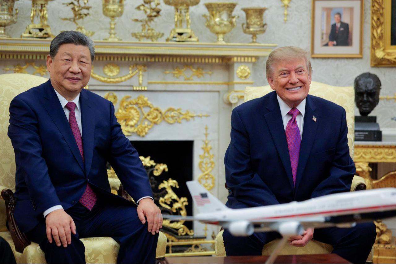 PresidentofChina Xi Jinping sit swith U.S. President Donald Trump in the Oval Office at the White House on September 24, 2026 in Washington, DC. (AFP Photo)