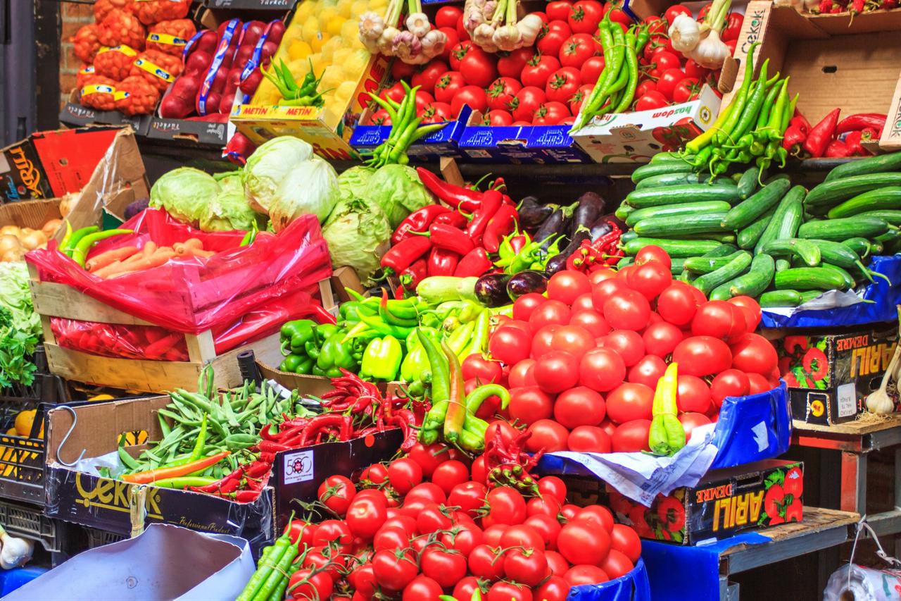 Watermelons, tomatoes top Istanbul's August produce sales