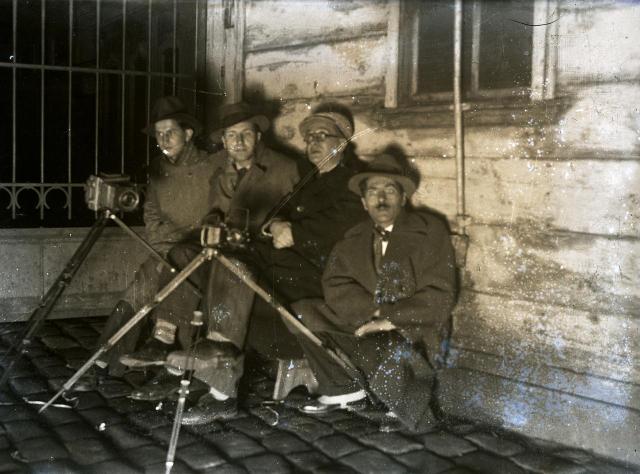 Photojournalists Faik Senol, Ali Ersan, Namik Gorguc and Hilmi Sahenk wait at Galata Quay for Leon Trotsky's arrival in Istanbul, Feb. 12, 1929. (Photo via Pera Museum)