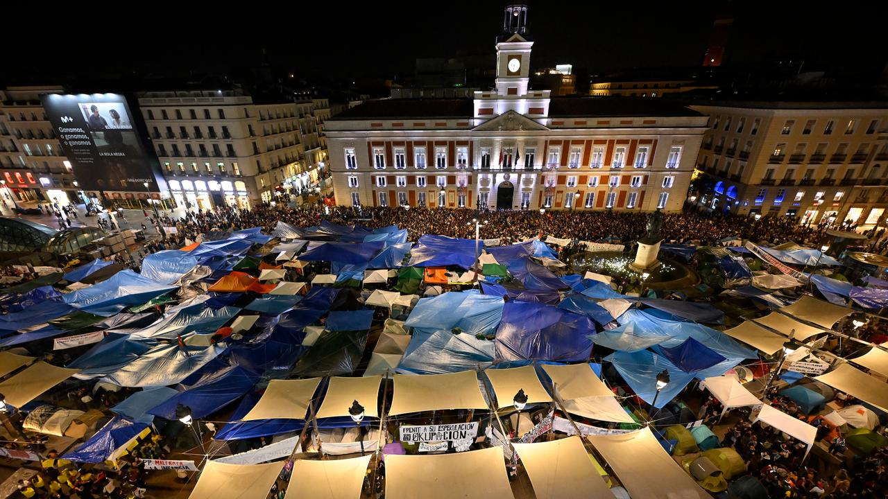 Hundreds camp in Madrid as Spain's housing protests intensify