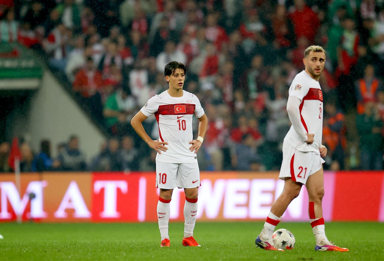 Arda Guler (10) and Baris Alper Yilmaz of Türkiye react after Italy scores a goal during the UEFA Nations League A Group 1 match between Türkiye and Italy at Yuzuncu Yil Ataturk Stadium in Bursa, Türkiye on September 28, 2026. (AA Photo)