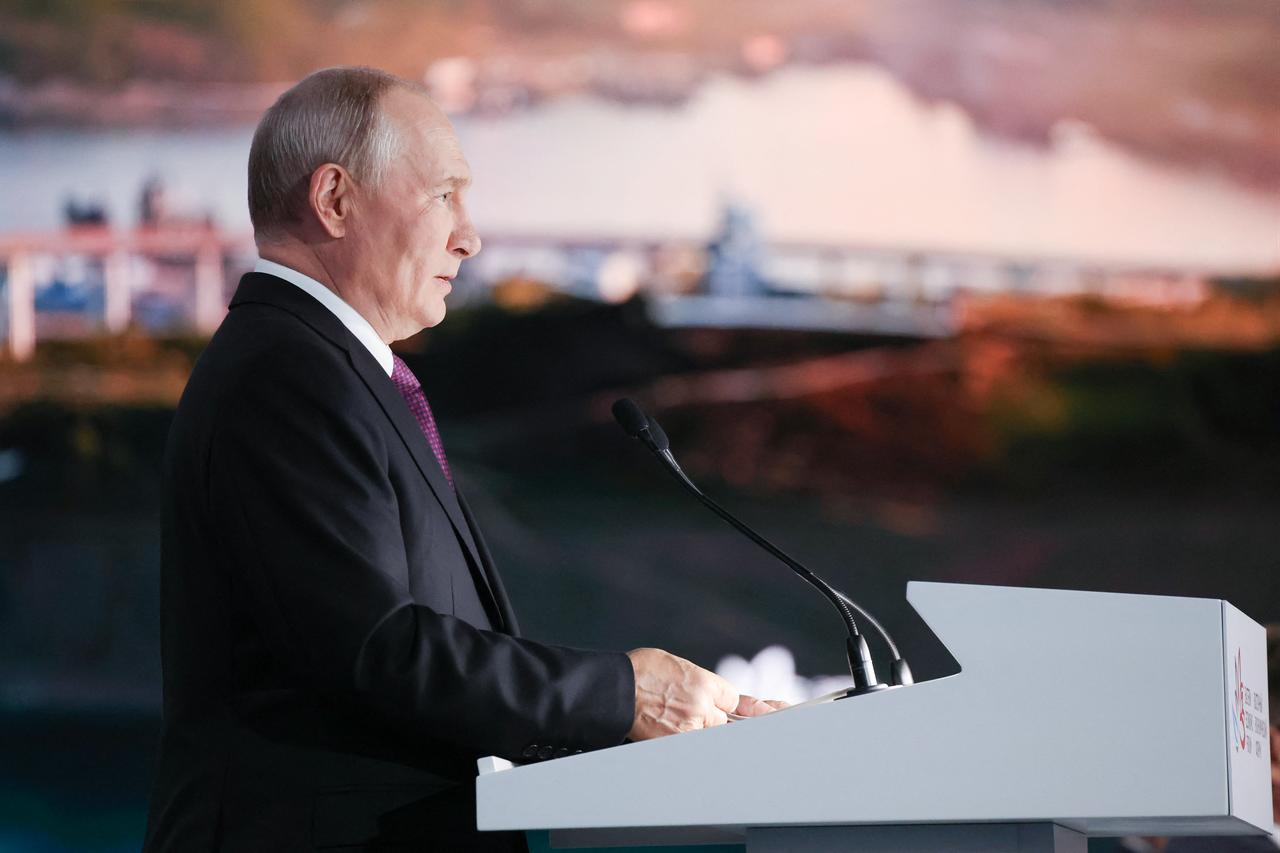 In this pool photograph distributed by the Russian state agency Sputnik, Russia's President Vladimir Putin gives a speech at the Eastern Economic Forum in Vladivostok, September 3, 2026. (AFP Photo)