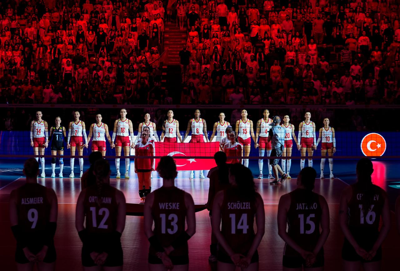 Players are in line ahead of the CEV Women's European Volleyball Championship quarterfinal match between Türkiye and Germany at Sinan Erdem Sports Hall in Istanbul, Türkiye, on September 3, 2026. (AA Photo)