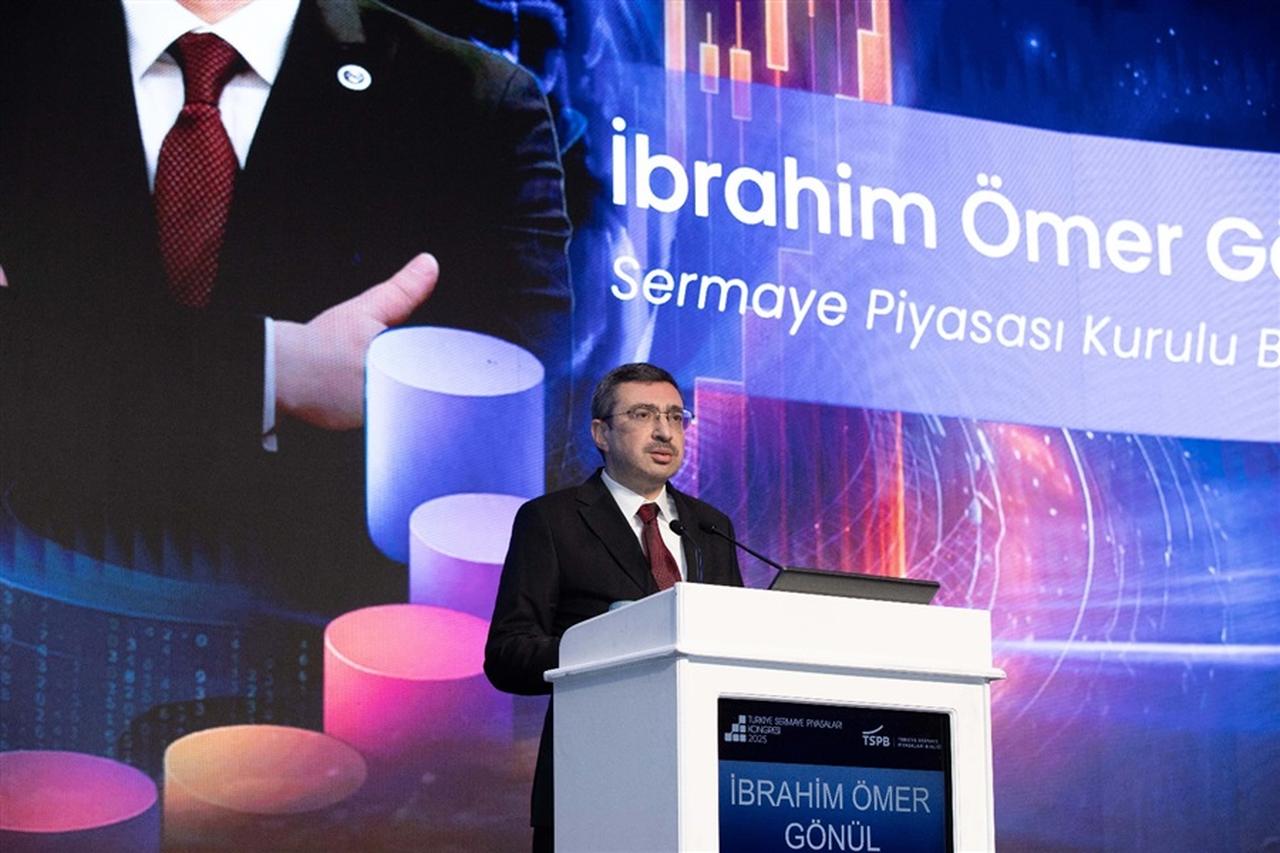 Ibrahim Omer Gonul speaks during the 9th Turkish Capital Markets Congress in Istanbul, Türkiye, Nov. 4, 2025. (Photo via spk.gov.tr)