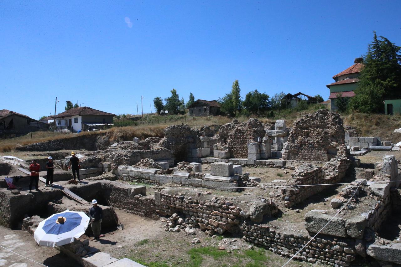 Excavations uncover ancient city of Sebastapolis in Türkiye