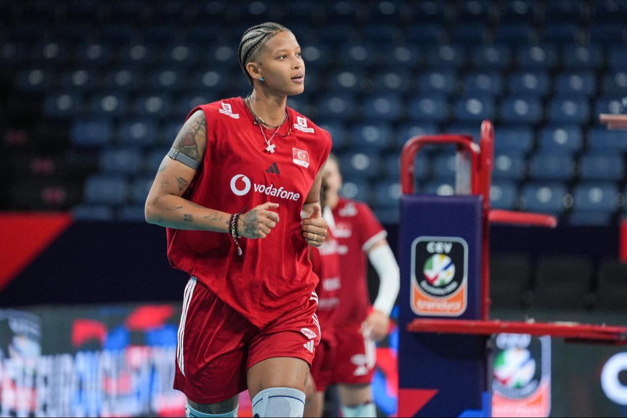 Türkiye women’s national volleyball team player Melissa Vargas trains ahead of the European Championship, Aug. 20, 2026. (AA Photo)