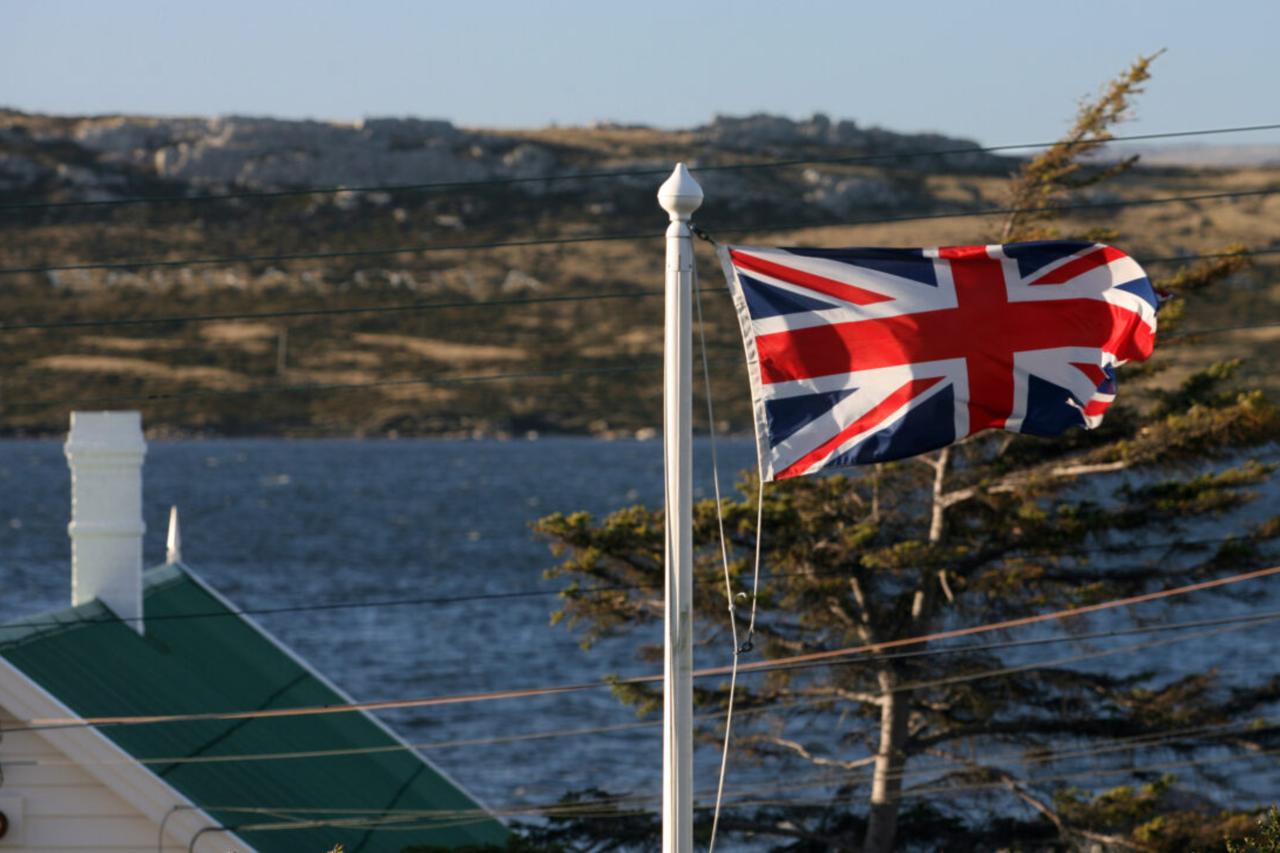 UK says Falkland Islands will remain British after Milei challenge