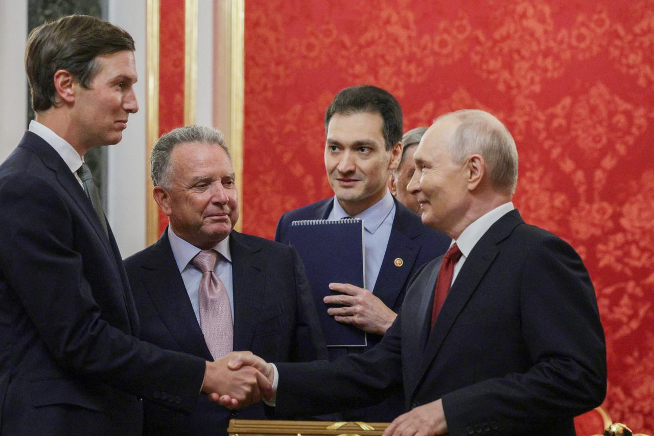 Putin hosts talks with Trump envoys on ending Russia-Ukraine war