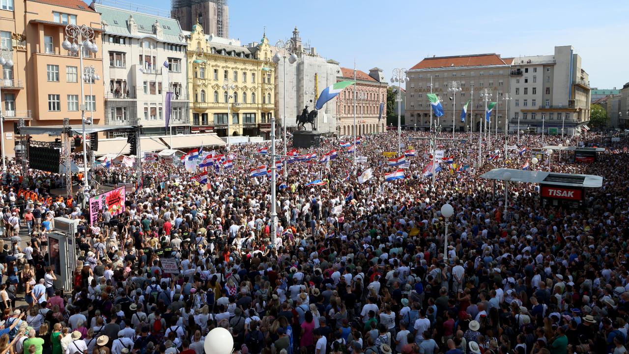 Thousands in Zagreb protest toxic waste dumped in Lika