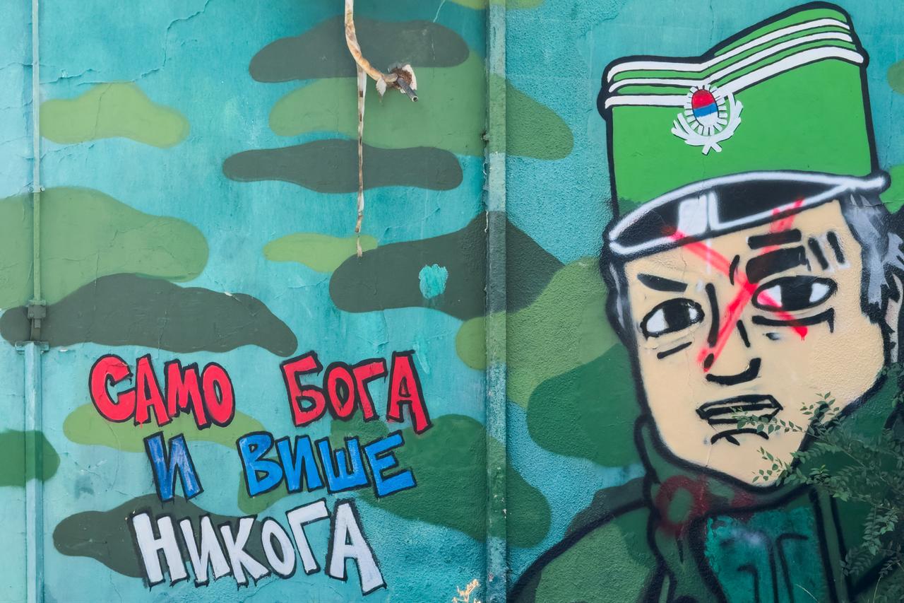 Balkan leaders, EU officials condemn Serbia honors for war criminal Mladic