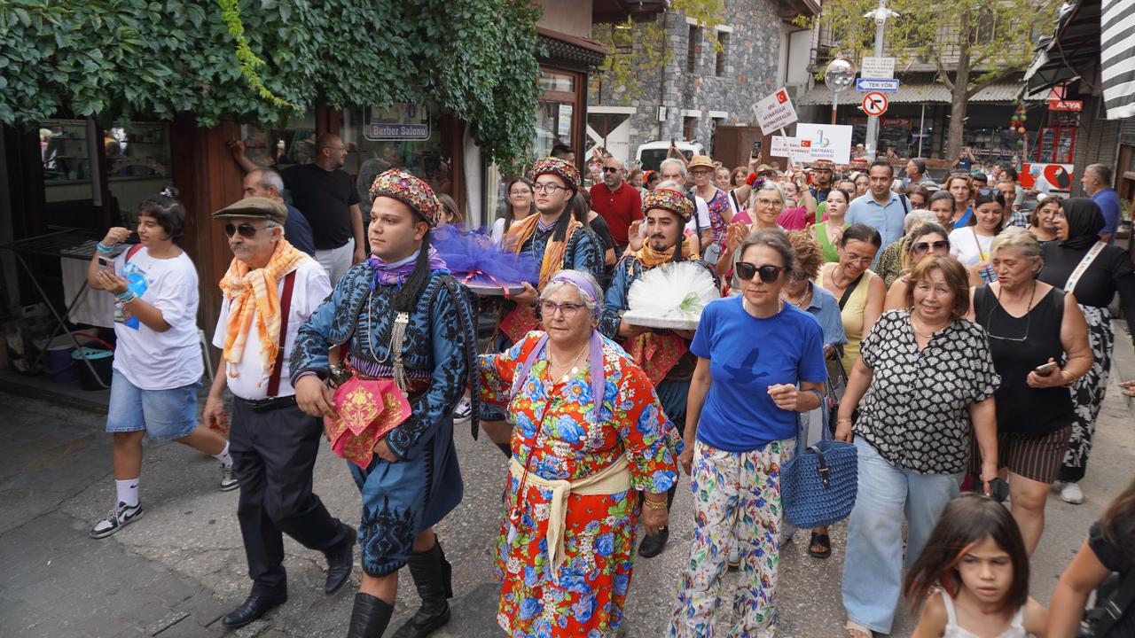 Mugla festival brings wedding traditions back to life