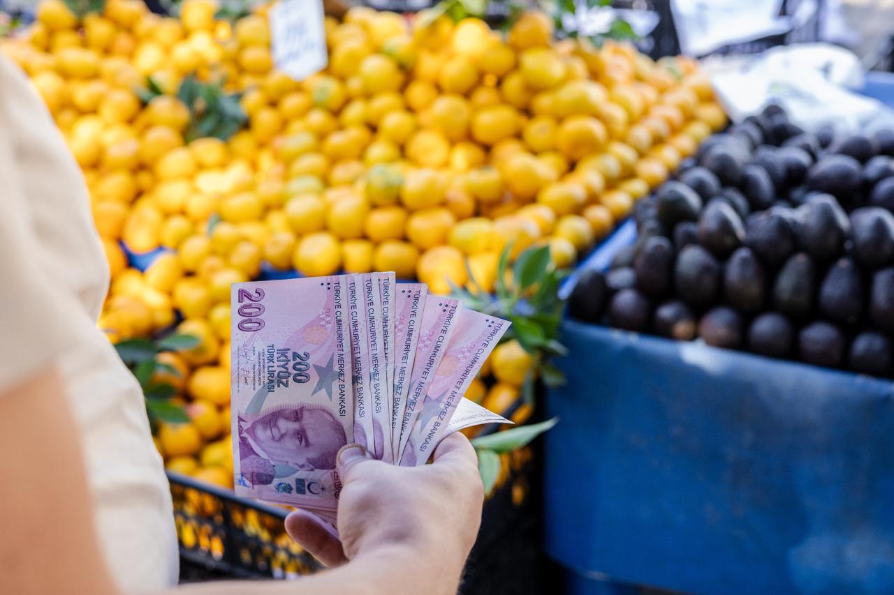 Türkiye raises year-end inflation forecast to 28.4%