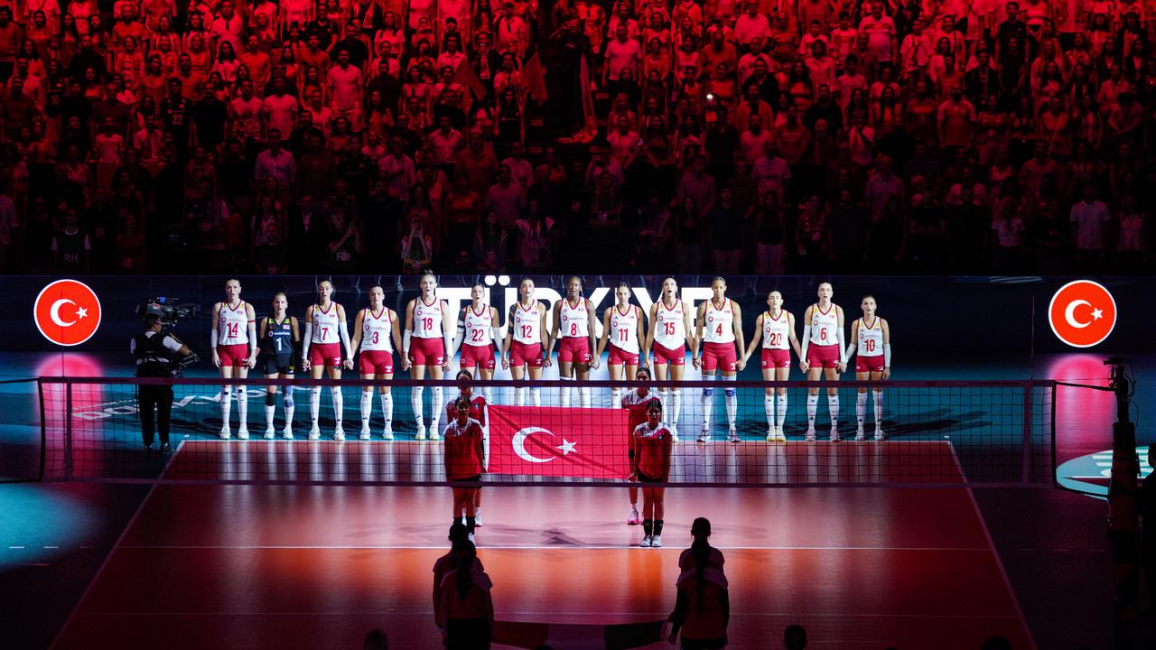 From courts to city squares: Türkiye celebrates EuroVolley glory