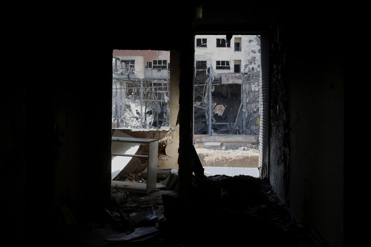 Ex-US defense chief warns Iran war may last another 6 months