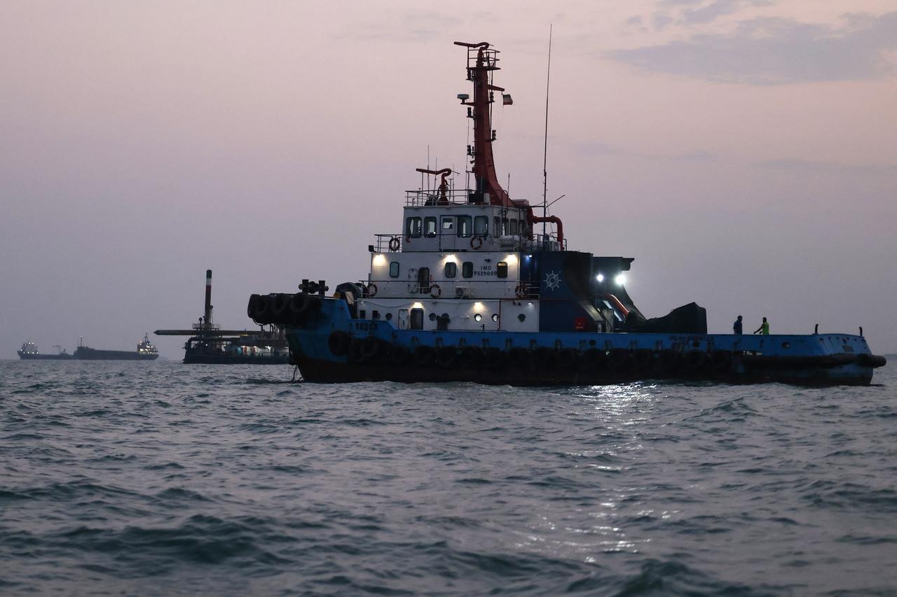 UAE seeks alternative energy routes to avoid Iran war fallout