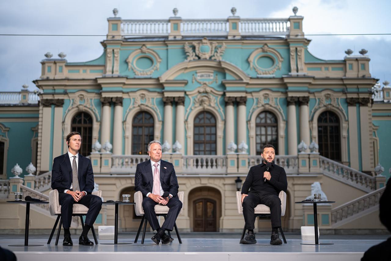 Zelenskyy plans ‘next steps’ after talks with US negotiators