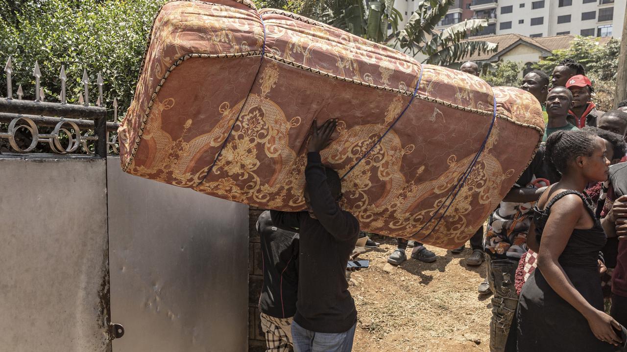 Burundians flee Kenya after Ruto orders foreign traders to shut down