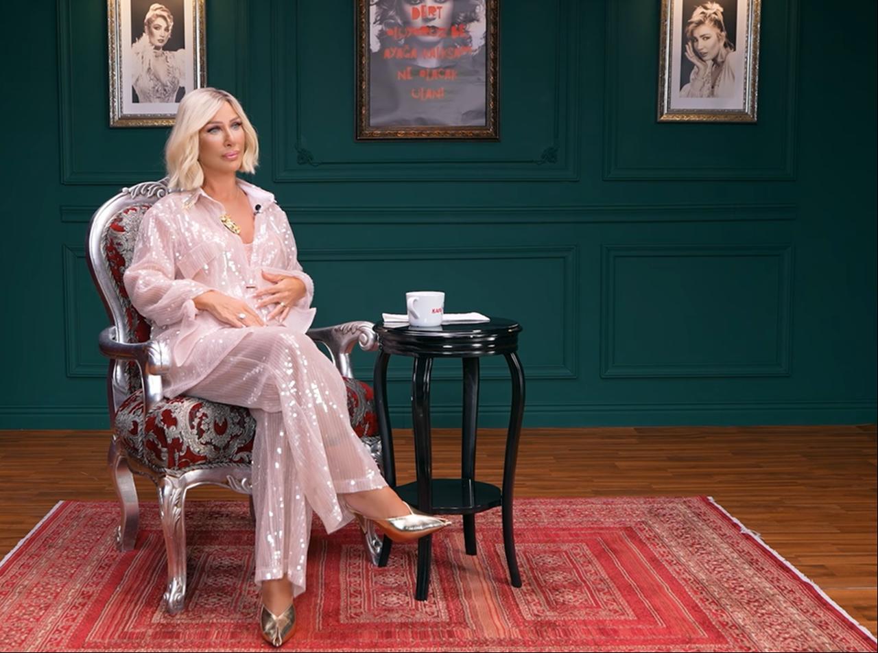 Turkish entertainer Seda Sayan appears during a YouTube program. (Photo via YouTube/@kafa)