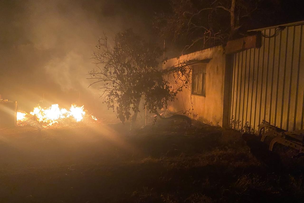 Strong winds fan Antalya fires, damaging homes and farms