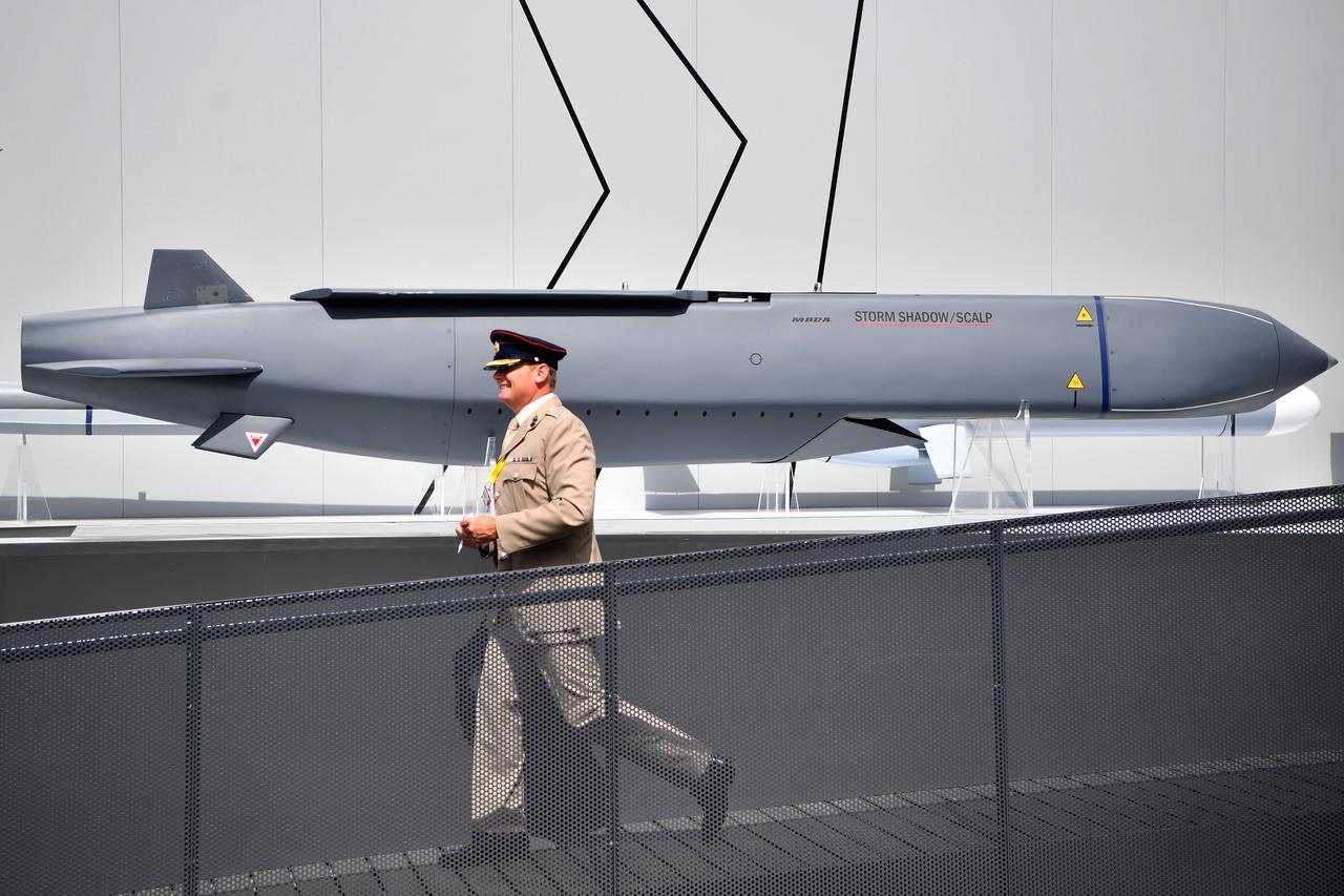UK commits £100M to bolster Ukraine air defenses before winter