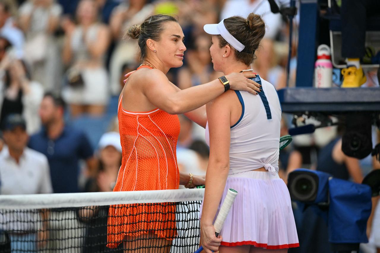 Belarus's Aryna Sabalenka (L) shakes hands with Czech Republic's Linda Noskova after defeating her in their women's singles quarter-final tennis match on day ten of the US Open tennis tournament at the USTA Billie Jean King National Tennis Center in New York on September 8, 2026. (AFP Photo)