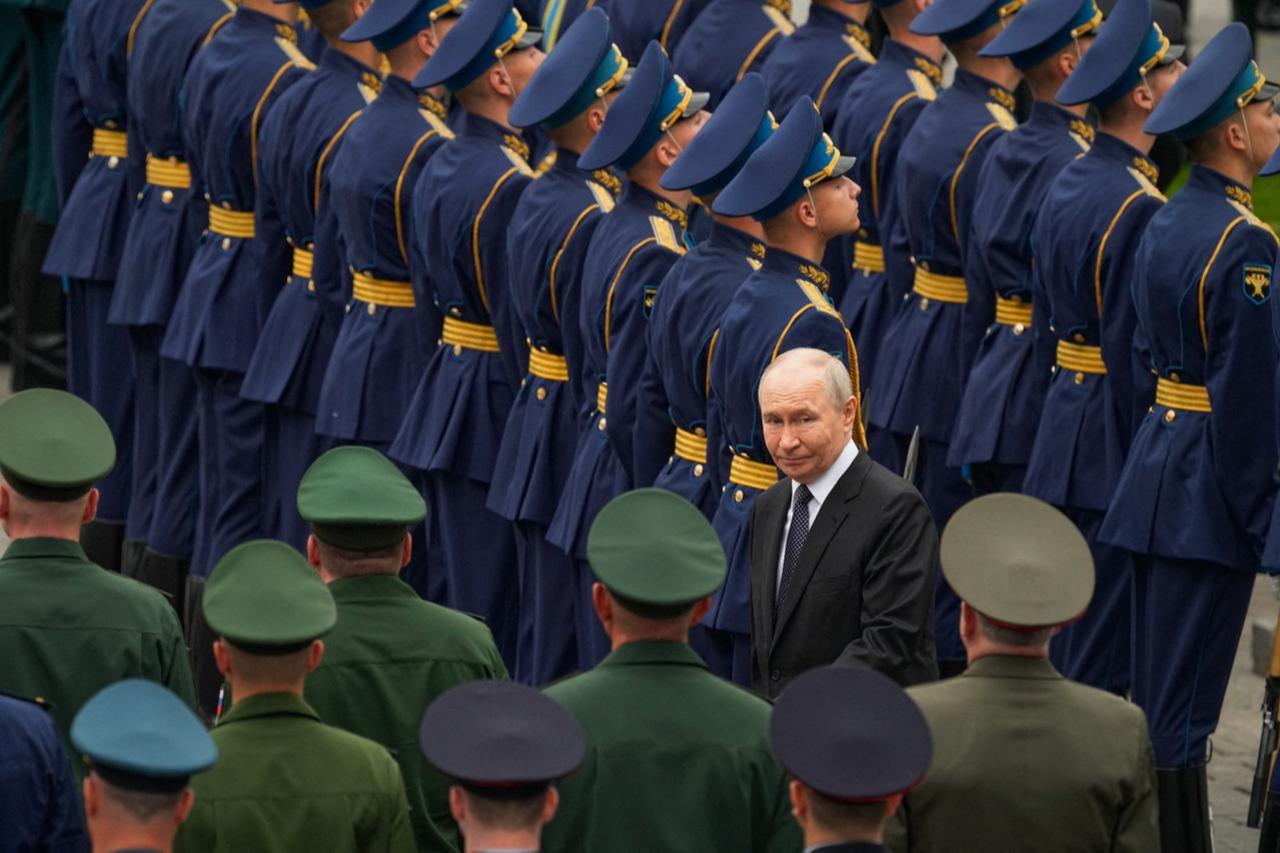 Moscow says NATO preparing for long-term confrontation with Russia