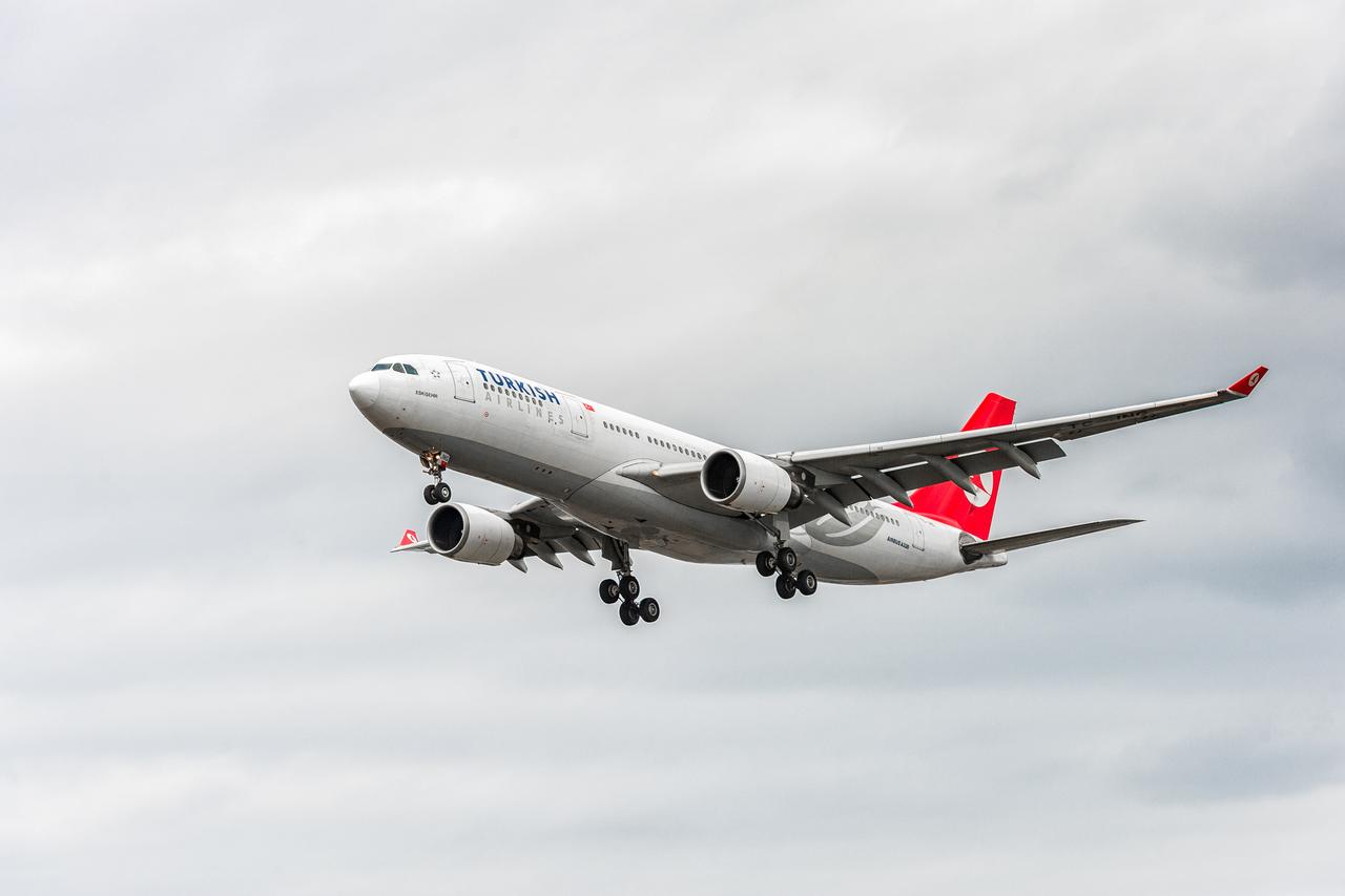 Turkish Airlines warns travelers as UK air traffic glitch cancels flights