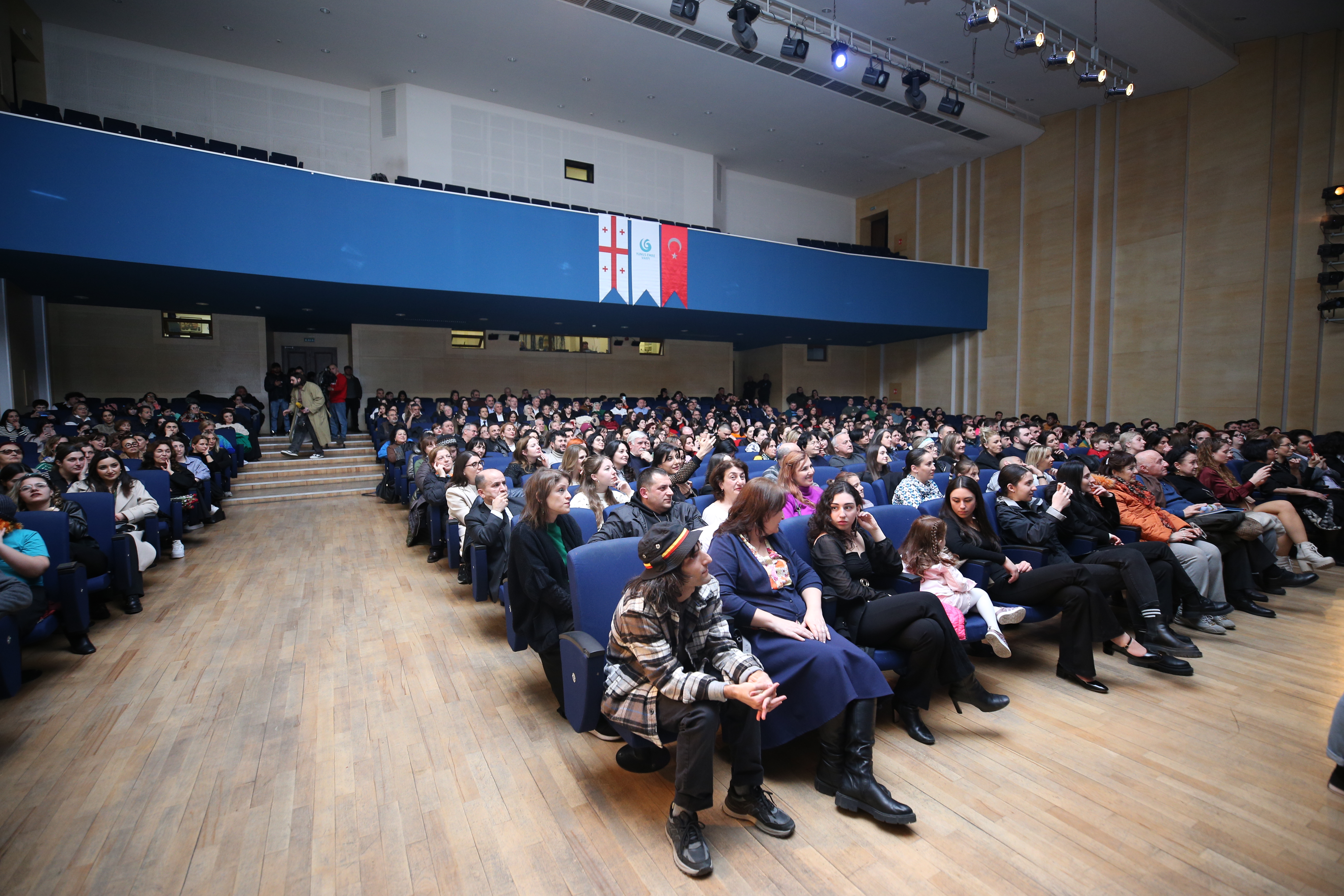 Yunus Emre Institute organizes concert on Women's Day in Georgia